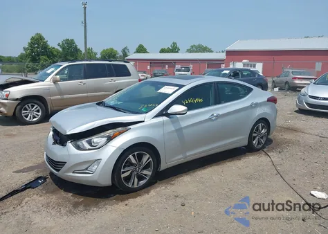 2015 Hyundai Elantra Limited z USA, uszkodzony, nr VIN 5NPDH4AE2FH581248